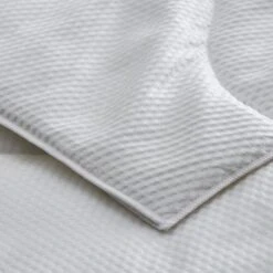 Fogarty Light & Lofty Waffle 4.5 Tog Summer Duvet -Dunelm Shop 1000109804 alt03