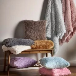 Catherine Lansfield Cuddly Deep Pile Throw 30 Catherine Lansfield Cuddly Deep Pile Throw -Dunelm Shop 30353953 alt07