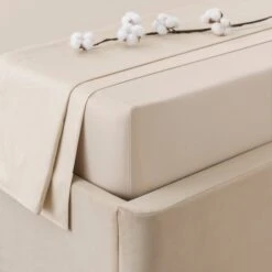 Dorma Smooth & Soft 300 Thread Count Cotton Sateen Flat Sheet 31 Dorma Smooth & Soft 300 Thread Count Cotton Sateen Flat Sheet -Dunelm Shop 30624451 alt01