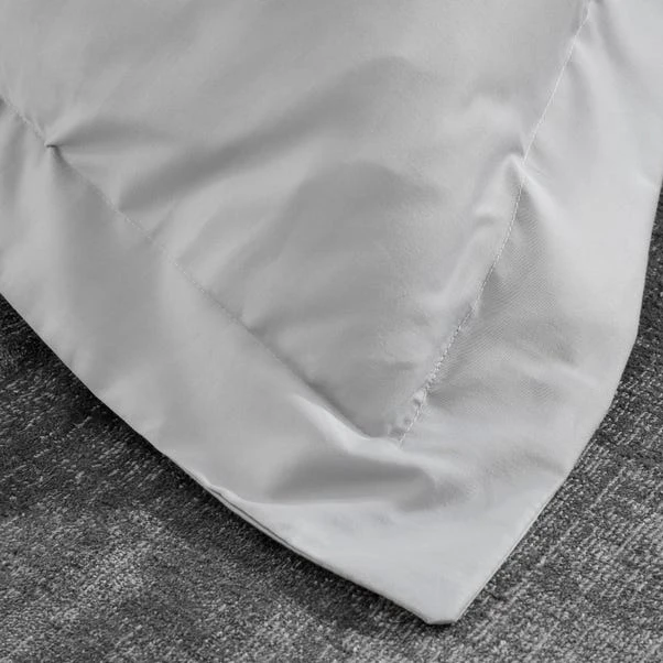 Hotel Cotton 230 Thread Count Sateen Oxford Pillowcase 6 Hotel Cotton 230 Thread Count Sateen Oxford Pillowcase - Image 4