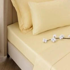 Dorma Smooth & Soft 300 Thread Count Cotton Sateen Fitted Sheet 34 Dorma Smooth & Soft 300 Thread Count Cotton Sateen Fitted Sheet -Dunelm Shop 30748248