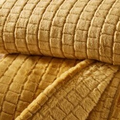 Embossed 130cm X 180cm Throw 9 Embossed 130cm X 180cm Throw -Dunelm Shop 30765403 alt02