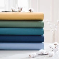 Dorma Smooth & Soft 300 Thread Count Cotton Sateen Oxford Pillowcase -Dunelm Shop 30770644 alt07