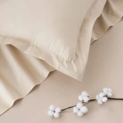 Dorma Smooth & Soft 300 Thread Count Cotton Sateen Kingsize Oxford Pillowcase 31 Dorma Smooth & Soft 300 Thread Count Cotton Sateen Kingsize Oxford Pillowcase -Dunelm Shop 30776293 alt04