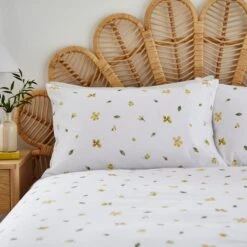Pressed Floral Duvet Cover And Pillowcase Set 37 Pressed Floral Duvet Cover And Pillowcase Set -Dunelm Shop 30783519 alt03