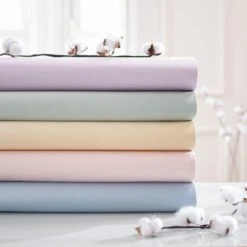Dorma Smooth & Soft 300 Thread Count Cotton Sateen Fitted Sheet 37 Dorma Smooth & Soft 300 Thread Count Cotton Sateen Fitted Sheet -Dunelm Shop 30802333 alt07
