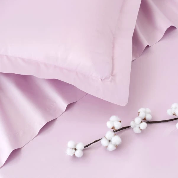 Dorma Smooth & Soft 300 Thread Count Cotton Sateen Continental Pillowcase 6 Dorma Smooth & Soft 300 Thread Count Cotton Sateen Continental Pillowcase - Image 4