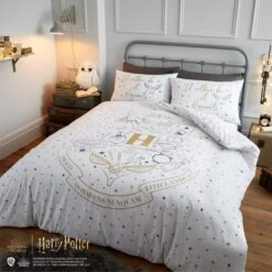 Harry Potter Hogwarts Duvet Cover And Pillowcase Set Kingsize