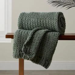 Chunky Knit Recycled Throw 130cm X 170cm -Dunelm Shop 30826707 alt04
