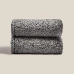 Teddy Bear Throw -Dunelm Shop 30835447 alt02