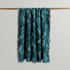 Kingfisher Jacquard Tapestry Throw -Dunelm Shop 30864630 alt02