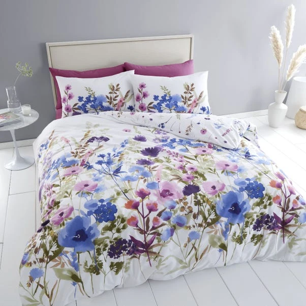 Catherine Lansfield Countryside Floral Reversible Duvet Cover & Pillowcase Set 11 Catherine Lansfield Countryside Floral Reversible Duvet Cover & Pillowcase Set - Image 9