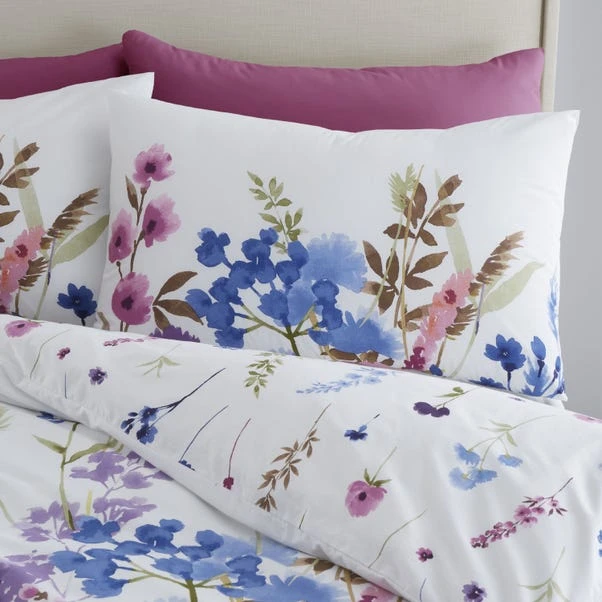 Catherine Lansfield Countryside Floral Reversible Duvet Cover & Pillowcase Set 8 Catherine Lansfield Countryside Floral Reversible Duvet Cover & Pillowcase Set - Image 6