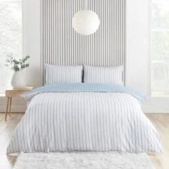 Catherine Lansfield Meadow Sweet Floral Reversible Duvet Cover And Pillowcase Set 36 Catherine Lansfield Meadow Sweet Floral Reversible Duvet Cover And Pillowcase Set -Dunelm Shop 30867232 alt02