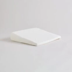 Memory Foam Back Sleeper Small Wedge Back Pillow 9 Memory Foam Back Sleeper Small Wedge Back Pillow -Dunelm Shop 30870782 alt04