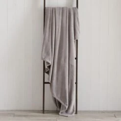 Soft Fleece 220cm X 220cm Throw