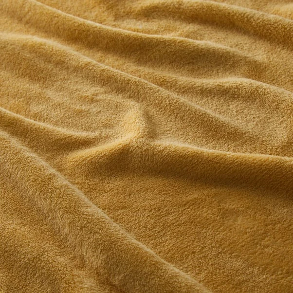 Seriously Soft Recycled Throw, 220x220cm 4 Seriously Soft Recycled Throw, 220x220cm - Image 2