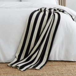 Style Sisters Knitted Stripe Throw