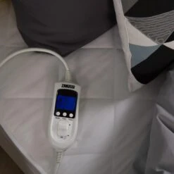 Zanussi Washable Electric Blanket Mattress Protector With Fitted Skirt 14 Zanussi Washable Electric Blanket Mattress Protector With Fitted Skirt -Dunelm Shop 30877313 alt05