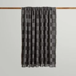 Luxe Checkerboard Throw 130x180cm -Dunelm Shop 30898328 alt02