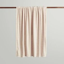 Leila Leaf Fleece Throw 130x170cm -Dunelm Shop 30898341 alt02