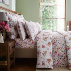 Dorma Modern Ditsy 100% Cotton Flat Sheet 31 Dorma Modern Ditsy 100% Cotton Flat Sheet -Dunelm Shop 30900511 alt01