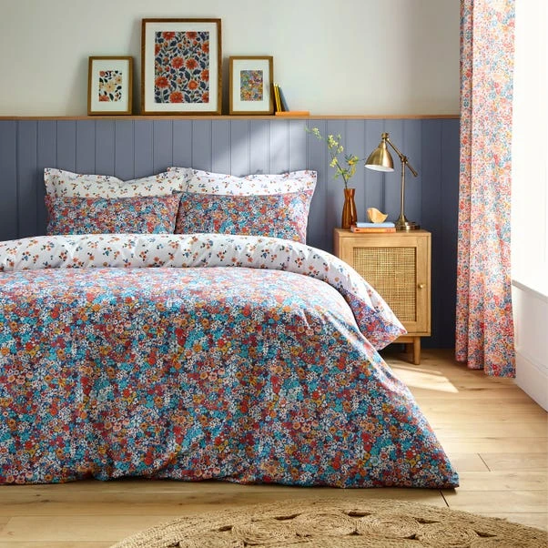 Avie Ditsy Floral Blue Duvet Cover And Pillowcase Set 17 Avie Ditsy Floral Blue Duvet Cover And Pillowcase Set - Image 15