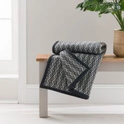 Supersoft Diamonds Cotton Blanket -Dunelm Shop 30907147 alt01