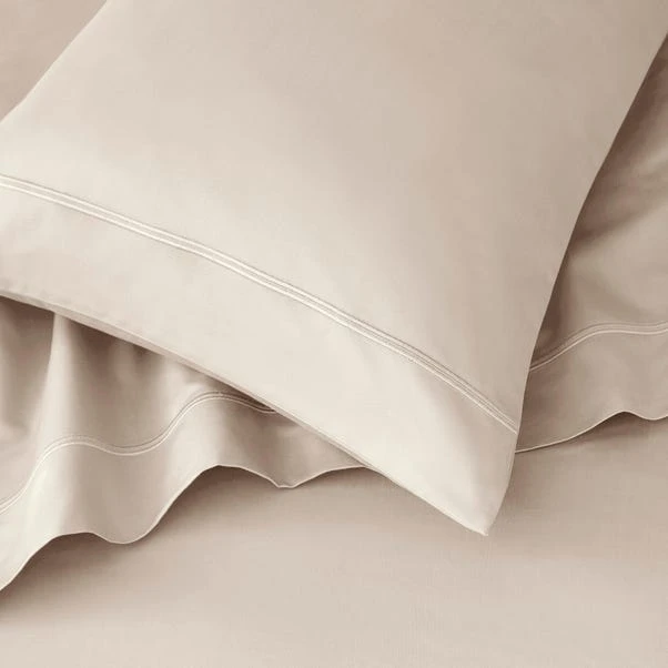 Dorma Cotton Sateen 800 Thread Count Duvet Cover 11 Dorma Cotton Sateen 800 Thread Count Duvet Cover - Image 9