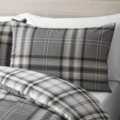 Catherine Lansfield Kelso Check Duvet Cover & Pillowcase Set 36 Catherine Lansfield Kelso Check Duvet Cover & Pillowcase Set -Dunelm Shop 30918249 alt02