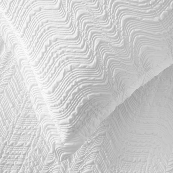 Gia Wave Oxford Pillowcase 6 Gia Wave Oxford Pillowcase - Image 4