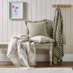 Portloe Gingham Throw 130cm X 180cm -Dunelm Shop 30927450 alt03