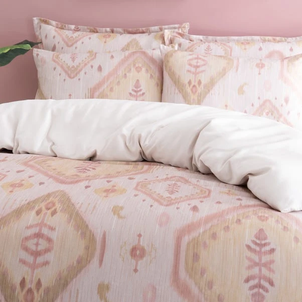 Java Ikat Cotton Oxford Pillowcase 5 Java Ikat Cotton Oxford Pillowcase - Image 3