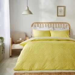 Annie Floral 144 Thread Count Cotton Reversible Duvet Cover & Pillowcase Set -Dunelm Shop 30929327 alt02