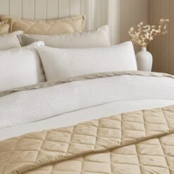 Larken Seersucker Standard Pillowcase Pair 16 Larken Seersucker Standard Pillowcase Pair -Dunelm Shop 30929914 alt03