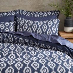 Ikat Seersucker Duvet Cover And Pillowcase Set -Dunelm Shop 30930094 alt01