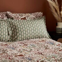 Forest Animal Natural Oxford Pillowcase -Dunelm Shop 30930108 alt02