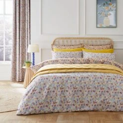 Hannah Retro Ditsy 100% Cotton Duvet Cover And Pillowcase Set -Dunelm Shop 30930154 alt07