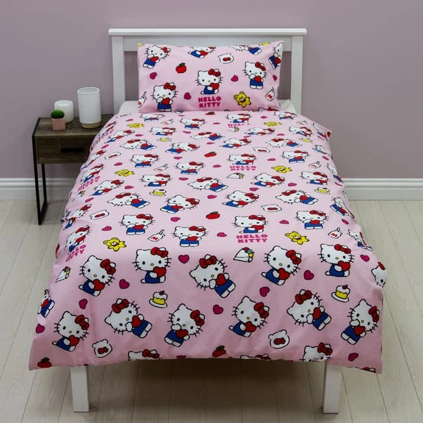 Hello Kitty Heartheld Pillowcase & Duvet Cover Set 5 Hello Kitty Heartheld Pillowcase & Duvet Cover Set - Image 3