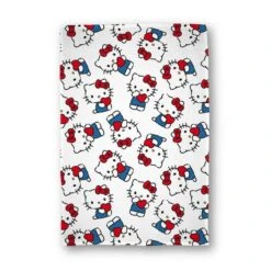 Hello Kitty Heartheld Fleece Blanket -Dunelm Shop 30931046 alt05