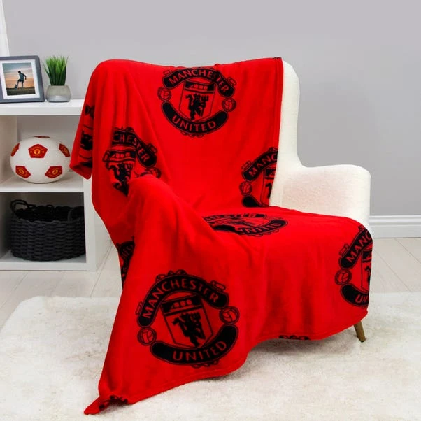 Manchester United Classic Fleece Blanket 3 Manchester United Classic Fleece Blanket