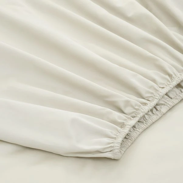 Dorma Luxurious & Silky 500 Thread Count Cotton Sateen Fitted Sheet 11 Dorma Luxurious & Silky 500 Thread Count Cotton Sateen Fitted Sheet - Image 9