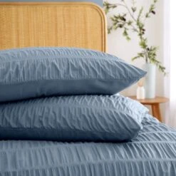 Catherine Lansfield Seersucker Duvet Cover And Pillowcase Set -Dunelm Shop 30942922 alt03