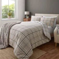 Catherine Lansfield Kelso Patchwork Duvet Cover And Pillowcase Set