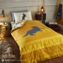 Harry Potter Hufflepuff Reversible Duvet Cover And Pillowcase Set 17 Harry Potter Hufflepuff Reversible Duvet Cover And Pillowcase Set -Dunelm Shop 30945392