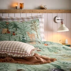 Lodge Wood 100% Cotton Duvet Cover And Pillowcase Set 41 Lodge Wood 100% Cotton Duvet Cover And Pillowcase Set -Dunelm Shop 30958898 alt01