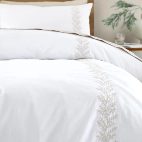 Bianca Embroidery Leaf Duvet Cover And Pillowcase Set 11 Bianca Embroidery Leaf Duvet Cover And Pillowcase Set - Image 9