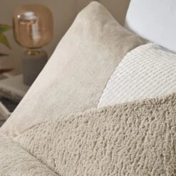 Catherine Lansfield Cosy Larsson Geo Fleece Duvet Cover And Pillowcase Set -Dunelm Shop 30963014 alt03