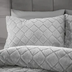 Catherine Lansfield Cosy Diamond Duvet Cover And Pillowcase Set -Dunelm Shop 30963056 alt01