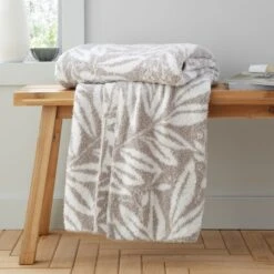 So Soft Sorrel Throw 130cm X 170cm 20 So Soft Sorrel Throw 130cm X 170cm -Dunelm Shop 30966029